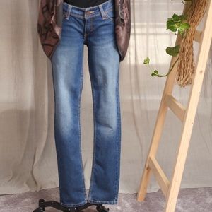 Levi’s Demi Curve Low Rise Skinny